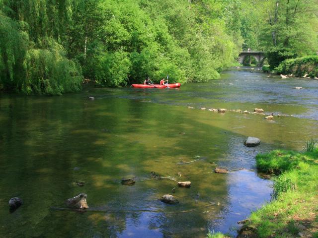 Canoeing in Saint-Léonard-des-Bois